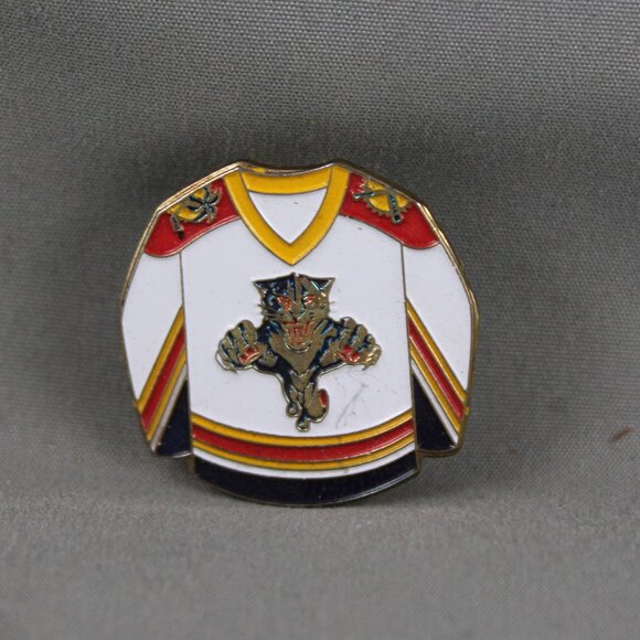 Florida Panthers Pin (VTG) - 1990s Home Uniform by Ace - Stamped Pin - Picture 1 of 3